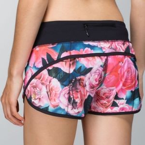 Lululemon Run: Speed Short Secret Garden Size 4
